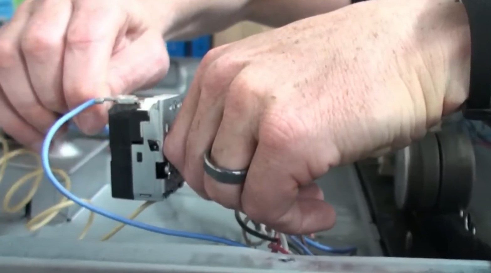 How to replace oven thermostat note the wiring
